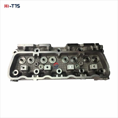 Cabeça de cilindro 11040-FY501 Para peças de reposição para automóveis K21/K25 Motor diesel