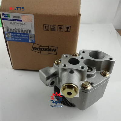 Bomba de óleo para escavadeira DE12TIS DE12 65.02100-60235 65.05100-6063 400915-00020B